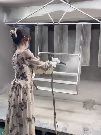 浴室柜不走形的秘密!硬度高不怕水泡变形 这款浴室柜是纯不锈钢材质做的,没有一点泡沫或者木板填充!硬度更高更耐用,还支持包邮哦!!!还有运费险,不喜欢还可以退回去#百应热点活动实验验收1 #热点活动验收2
