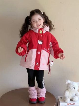 女童秋冬装上新,品质保证,中小童尺码90-140,退换货无忧 !#女童穿搭 #潮童穿搭 #冲锋衣 #秋冬新款 #生女儿就是用来打扮的