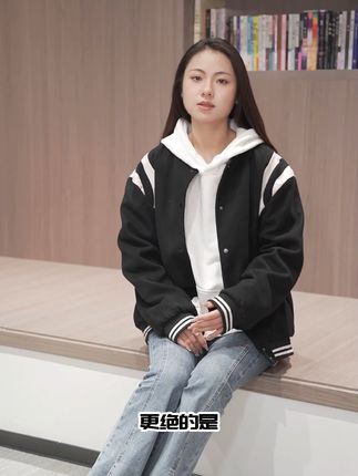 朋友用了我的风扇,问我:“你这风扇怎么是冰的?” 这个季节必备的小工具!包邮到家,还有运费险,不喜欢可以直接退哦~#夏日户外装备 #拿捏夏日氛围感的旅行好搭子 #轻松拿下音乐节efit时髦装备 #全抖音都在晒花式过暑假 #拿捏夏日氛围感的旅行好搭子