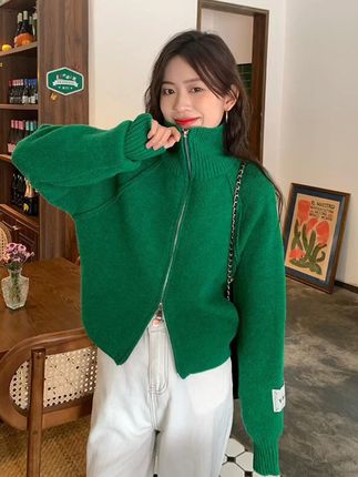 穿上这件蓝色开衫,你就是秋天最美的风景! 秋冬穿啥?这款减龄又保暖的衣服帮你解决难题!#秋季穿搭#早秋穿搭#休闲减龄穿搭#外套穿搭#早秋穿搭三分钟出门不是梦