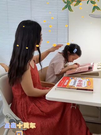 孩子入园前必做!拼音专项训练助你轻松衔接小学 孩子马上要上小学了!幼儿园阶段就要开始提前准备啦~这套资料一定要给孩子安排上哦!#埃文凯尔新书发布 #王朔的新书写了啥 #看着我眼睛 氛围感随拍