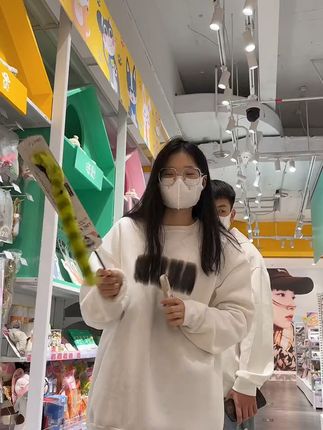 情侣同款休闲鞋,穿出默契感!免费退货超安心 姐妹们!这个季节一定要试试这款鞋子!!!真的太好穿了!而且有运费险哦~可以放心入啦!#百搭鞋子#好穿又好搭#增高鞋#秋季新款#预制国庆出游穿搭