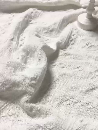 夏日运动必备!薄荷冰巾瞬间提神去汗 夏天出汗多又怕热?试试这款能降温、防蚊虫叮咬的湿巾!#夜跑 #跑步 #运动 #驱蚊 #羽毛球