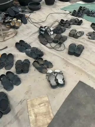 户外探险不怕磨!这款凉鞋结实耐穿,还 这款鞋子真的太好看了,喜欢就赶紧冲!!#户外 #户外穿搭 #男鞋 #好鞋推荐 #夏季穿搭