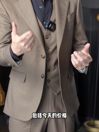 穿上它,职场自信满满!运费险保障,换季西装不纠结 四季款男士高定西装套装。 # 男人就要穿西装 # 商务休闲 # 品质男装 # 男士穿搭