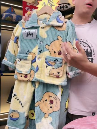好可惜,这么好的睡衣快没货了!快捡漏去。#高品质童装 #儿童家居服 #秋冬穿搭 #家居服套装 #断码清仓