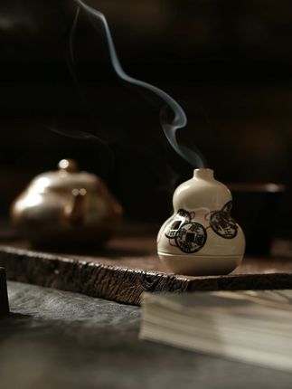 一炉香,福禄之意随烟萦绕,偷得浮生半日闲! #福禄香炉 #迷你香炉 #禅意香炉 #小香炉 #小云香