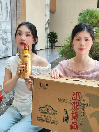 平时舍不得买的酒,趁着现在有活动赶紧多囤几箱#白酒 #热卖中的爆款 #好喝不贵