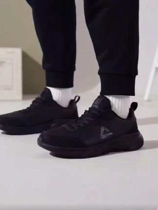 秋冬季跑步不怕湿,轻便防水匹克跑鞋! 秋冬穿啥鞋子?这款防水防风、保暖又透气的鞋子超棒!#好鞋推荐#男鞋推荐#男鞋#跑鞋推荐#来双11解锁秋冬本命穿搭