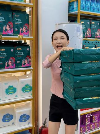 告别掉毛烦恼,宝宝也能安心用的洗脸巾! 家里孩子总爱乱扔纸巾?试试这种悬挂式的!家庭装加大加厚一包600克#全棉 #洗脸巾推荐