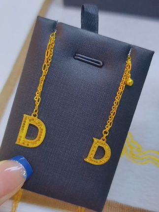 大D和小D的PK#迪丽热巴琥珀系变装太权威了 #早秋姐感穿搭气质顶满 #早秋穿搭微微辣变装 #氛围感七夕约会穿搭 #金包银 