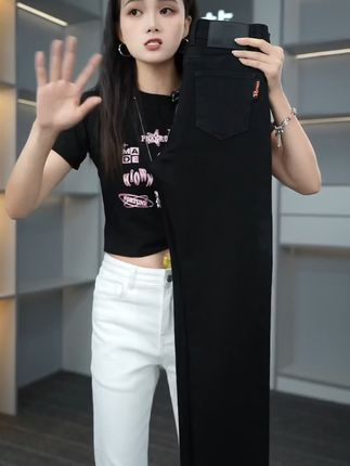 穿出男神范,百搭牛仔裤,不满意可退哦! 秋冬天必备!这条裤子真的太好穿了!关键现在拍一发三还有运费险!!!#男生穿搭 #牛仔裤 #品质男装 #男士牛仔裤 #壹站时尚服饰