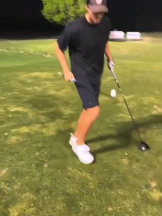 打球再也不怕丢!性价比高随便打不心疼,运费险保障退货无忧 下单即送运费险,不满意可退!#高尔夫球 #高尔夫挥杆 #高尔夫练习