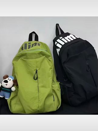 上学旅行两不误,轻便防泼水双肩包! #开学 #初中生书包 #开学必备 #双肩包 #书包 