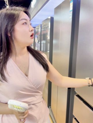 预算2000怎么买大容量高颜值冰箱,快来看看荣事达小白吧43 #零嵌入冰箱推荐 #冰箱 #变频冰箱 #国家补贴机型