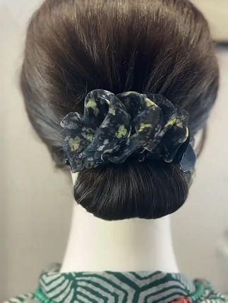 超仙网纱抓夹,轻松搞定丸子头! 这个季节一定要试试这款发型!清凉感十足又不挑脸型,快来看看怎么打造吧~