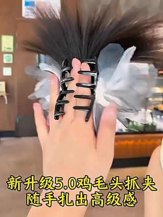 丸子头假发,轻松打造蓬松美发圈! 头发少、扁塌没精神?这款发型让你告别烦恼!#假发#发型#女生必备#丸子头#一次学会超上镜的甜妹发型