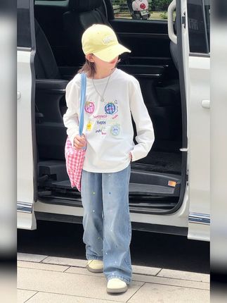 宝贝穿上就不脱!新款白T恤,多巴胺图案点缀!超好看! #女童穿搭 #长袖t恤 #韩系穿搭 #早秋穿搭 #初秋打底衫怎么搭