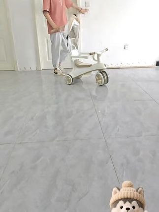 宝宝快乐学步神器,爸妈省心遛娃好帮手! 孩子学走路后一定要给他买一个这样的小车子!大人小孩都能骑!太好玩了!