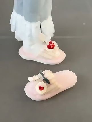 冬天再也不怕冷!软萌卡通拖鞋暖到心窝子里 冬天脚冷又怕麻烦?这款保暖好物帮你解决大问题!#好物推荐🔥#女鞋#拖鞋#包头拖鞋#包头拖