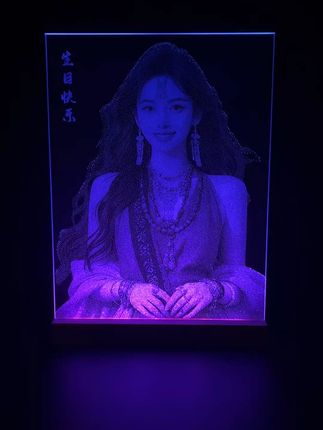 情侣生日送这个太有心意了!非遗琉璃画定制定制浪漫礼物 想让爱情长存?定制一份有寓意的情侣礼物吧!#好物推荐🔥 #礼物推荐 #七夕礼物 #锤子玻璃画 #锤子画定制 