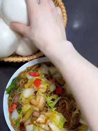 一口咬下,千层老面馒头的幸福感! 手工无添加,好吃又安心!#总有一种味道能让你想起故乡