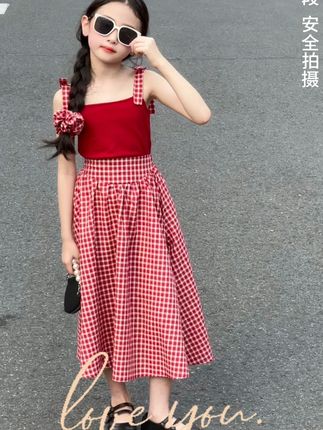 夏日出游就穿它!清新韩版女童裙套装百元价位千元品质买它买它! 姐妹们!这个季节一定要给孩子准备一套这样的衣服!真的太好穿了!!!#轻松get夏日淡人穿搭#夏日fitcheck卷起来了#夏日轻氧感穿搭给视觉降降温#男生夏日cleanfit穿搭#夏天千万要避雷的穿搭