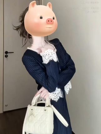 约会季必备!法式气质长裙让你轻松成为焦点 秋冬穿啥?这款裙子让你优雅又时尚!#秋季穿搭#高级感穿搭#连衣裙#优雅气质#被秋日氛围感穿搭拿捏了