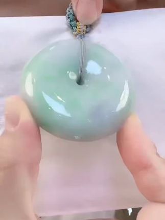 天然翡翠平安扣,守护你的每一天! 今天又做了几个小物件!有喜欢的吗?评论区留言哦~#珠宝首饰#平安扣#项链#玉石魅力#翡翠吊坠