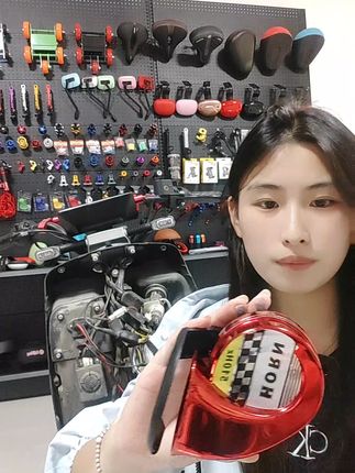 超响防水喇叭!电动车改装必备 #喇叭 #电动车改装喇叭 #蜗牛喇叭 #防水喇叭 #热门好物推荐