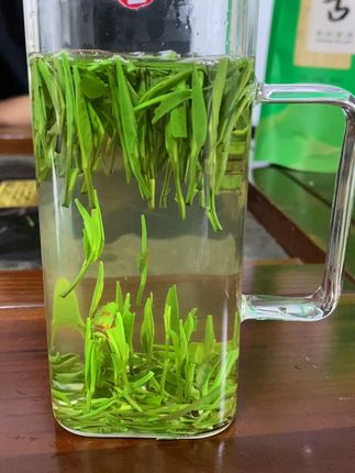 后台上错了价格,300米的高货品质,148米一斤装,2025新茶手工雀舌,所见所得的品质全国包邮免费试喝