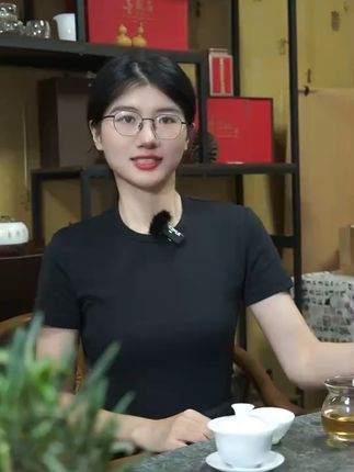 武夷山肉桂新茶,一口浓香唤醒你的味蕾! 喝过很多种茶叶了,但还是觉得这款茶叶好喝!口感醇厚、香气浓郁。#肉桂 #肉桂茶叶推荐 #今天你喝茶了吗#武夷岩茶#岩茶推荐