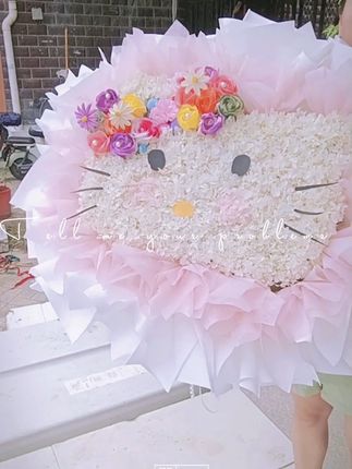 浪漫节日必备,Kitty猫永永生花开不败! 收到一份特别的惊喜!一束永不凋零、寓意美好的鲜花。#花卉绿植 #永生花 #礼物推荐 #礼物 #立秋就送我多巴胺花束吧