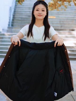 冬天户外保暖神器,情侣同款羽绒服,不满意可退! 冬天必备!这款保暖又时尚的大毛领羽绒服,还有运费险哦~#男女同款 #秋冬穿搭 #羽绒服 #情侣装