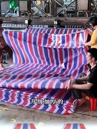 下雨天再也不怕淋湿!超实用防雨布守护你的每一刻 下雨天担心东西淋湿?这种防雨好物帮你解决大问题!#好物推荐🔥#防雨布#篷布#加厚防雨布#帆布防雨布