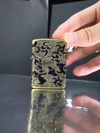 男人的硬核装备,ZIPPO唐草款点燃你的格调! #zippo #男士必备 #送男友的礼物 #七夕礼物