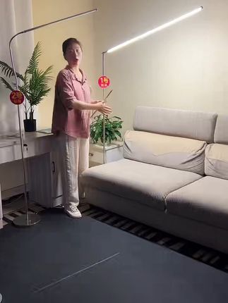 护眼又美观,钢琴落地灯照亮你的每一个夜晚! 下单就送运费险!!!拍下后不满意还可以退回来哦~#好物推荐🔥 #护眼灯 #台灯 #落地灯 #家里普通一平方美学就不普通