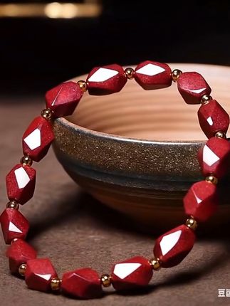 朱砂转运手链,转运就靠它! 人生低谷期太难受?试试这款转运神器!#饰品分享#仙女必备#手串#手工diy#万物皆可盘