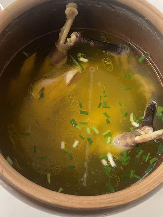 纯粮散养黄油鸡,包邮到家太划算! #正宗纯粮喂养老母鸡!想吃的来我直播间!