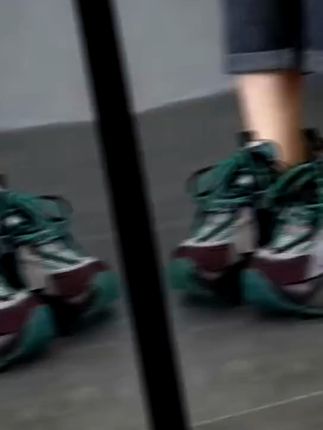 穿上这双老爹鞋,走路都带风!透气舒适,时尚百搭 秋冬穿啥鞋子?这款厚底老爹鞋帮你解决难题!#好穿又好搭#百搭鞋子#增高鞋#透气舒适#早秋不费力显贵穿搭