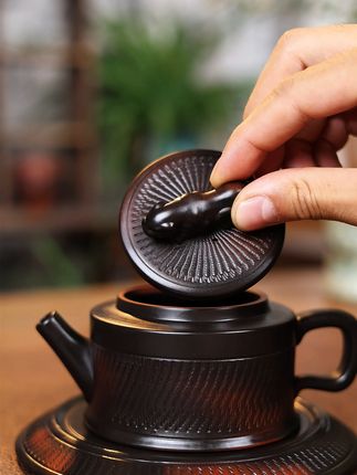 复古茶壶泡出好心情,每一口都是享受! #茶具 #紫陶壶 #紫砂壶 #茶壶 #高端茶器