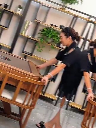 【一张桌子,两种人生】麻将机餐桌两用神器,解锁家的N种可能。 #玩个很新的东西 #麻将机 #麻将桌餐桌一体 #家用麻将机 #休闲娱乐