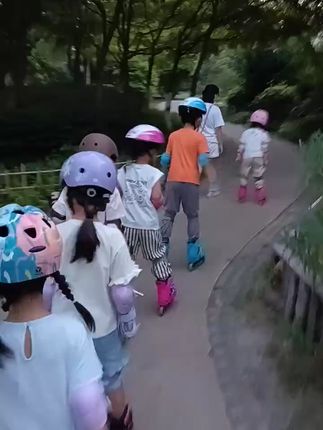 轮滑新手必看!每周轻松上手新技能 #毛孩子是最好的时尚单品