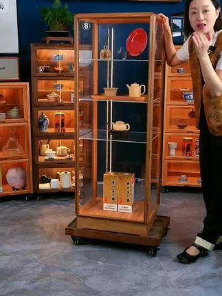 超大容量展示柜,北美黑胡桃+超白钢化玻璃,把博物馆带回家! ~#家具 #收纳整理 #家居好物 #北美黑胡桃木家具 #家里普通一平方美学就不普通