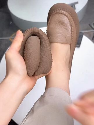 #这个秋天被琥珀系治愈了#秋天第一杯琥珀流光#谁能拒绝舒华cleanfit风#蓝战非穿人字拖打卡红毯#请欣赏赵露思的今日穿搭