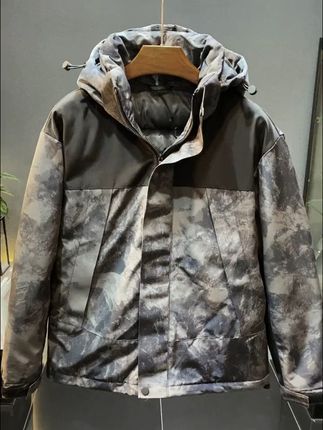 冬天不再冷!哈珀林恩迷彩羽绒服,户外保暖新选择 冬天怕冷又想穿得酷?这款高端羽绒服帮你解决难题!#羽绒服#户外穿搭#秋冬穿搭#迷彩控#奔向户外穿搭要帅