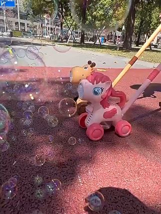 宝宝户外玩乐新选择!学步车自带泡泡机太惊喜! #宝妈带娃 #儿童玩具 #宝妈推荐 