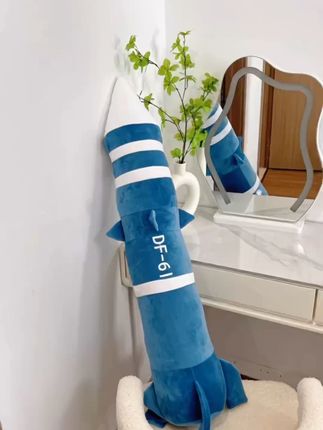 好有安全感的抱枕 #毛绒玩具 #玩偶 #毛绒公仔 #抱枕 #东风61