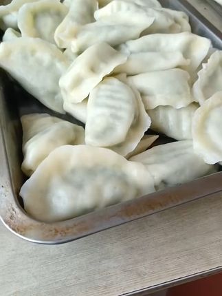 速冻水饺早餐神器,包邮到家太方便! 今天晚上吃啥?来上一盘美味的手工饺子吧!包邮到家超方便!#妈妈做的菜是最好吃的菜