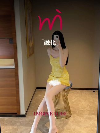 阳光明媚的夏天怎么少的了巧克力丝呢 #涞觅不止丝滑 #夏日必备 #巧克力丝袜 #融化巧克力